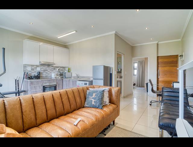 1 BEDROOM APARTMENT FOR SALE IN UMHLANGA RIDGE